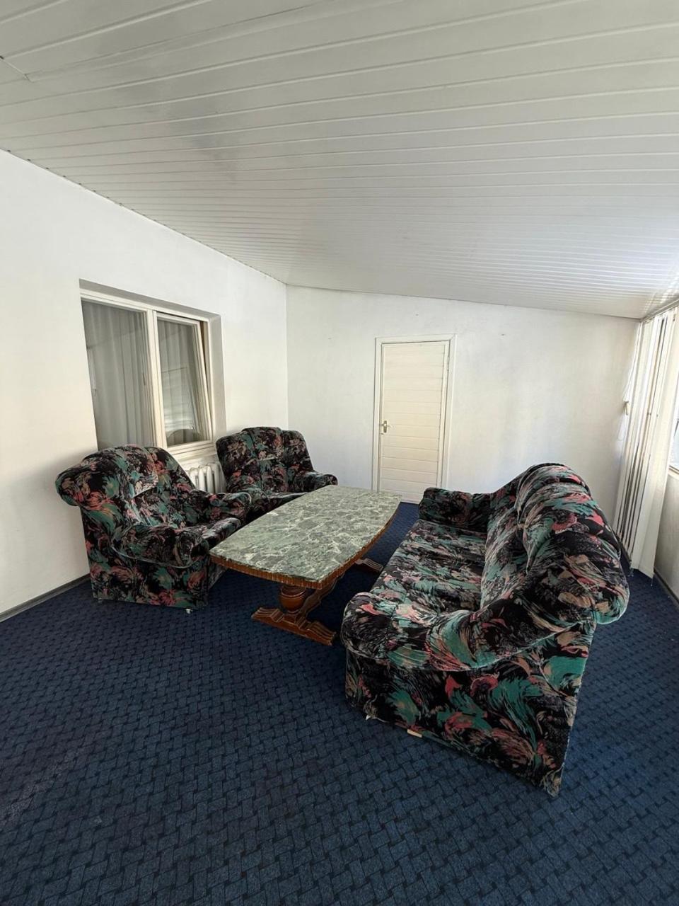 Dvoryanskiy Hotel Dnipro Habitación foto