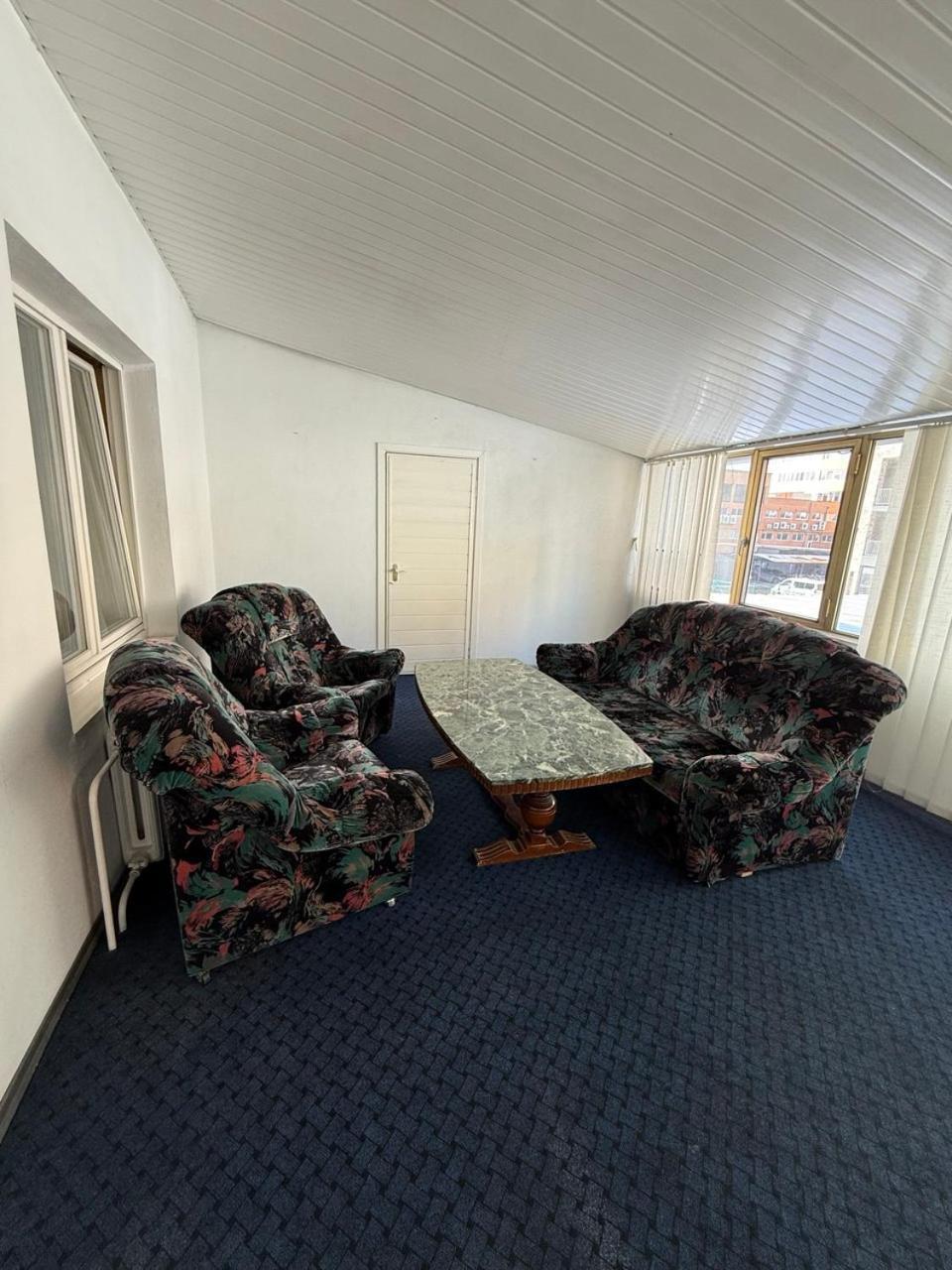 Dvoryanskiy Hotel Dnipro Habitación foto
