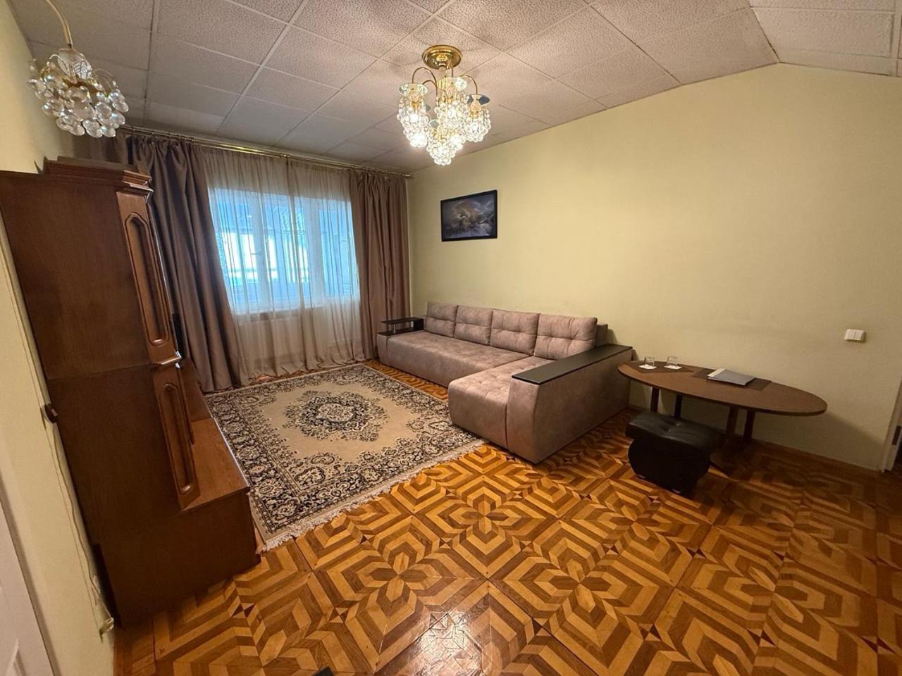 Dvoryanskiy Hotel Dnipro Habitación foto